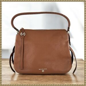 NWOT Michael Kors Brown Leather Large Tote Shoulder Bag